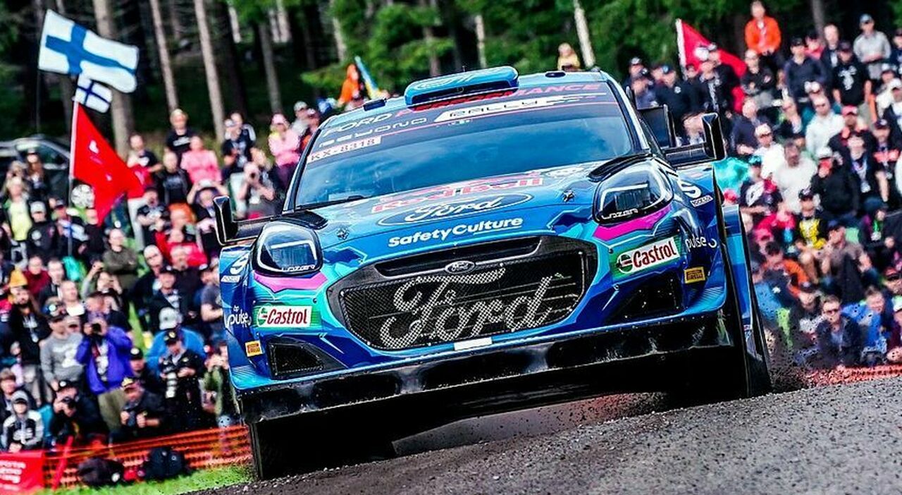 Tänak (Ford) parte bene anche nel Rally di Finlandia