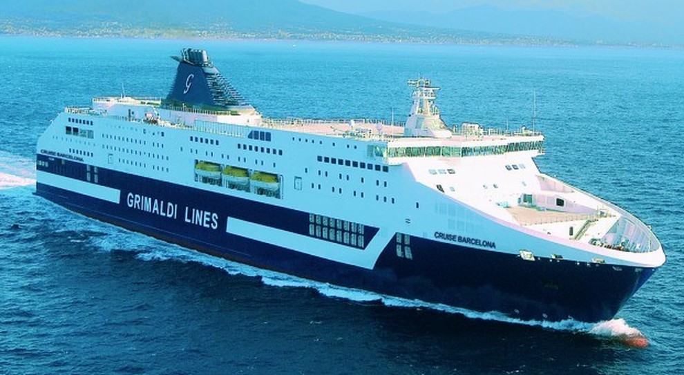 Una delle due Cruise Ferry di Grimaldi che verrà allungata da Fincantieri