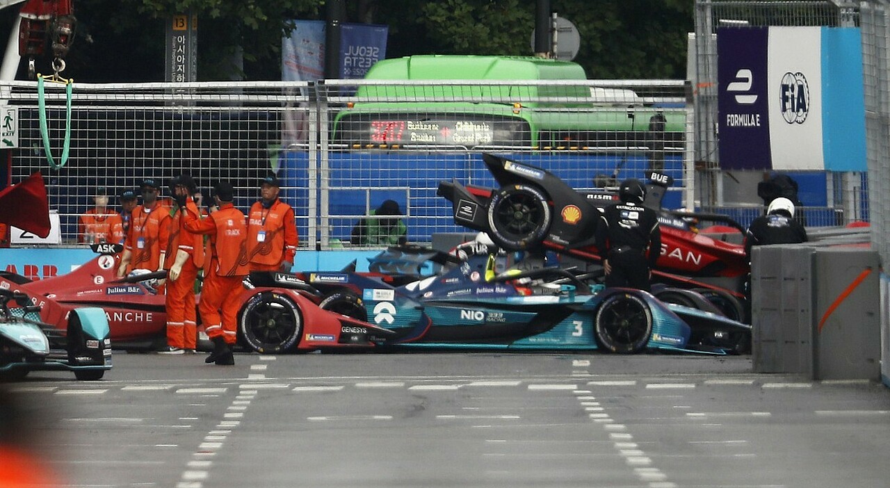 Un incidente in Formula E
