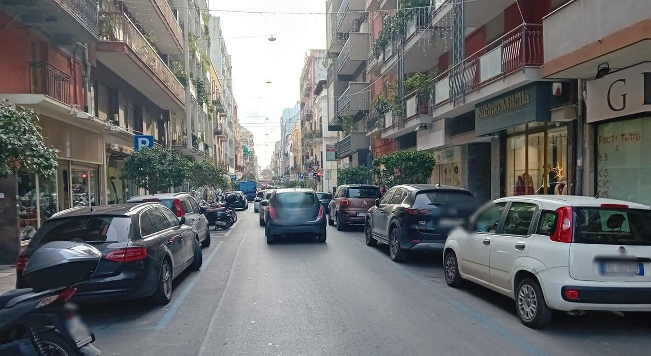 Bari, primo stop alle auto in via Manzoni: al via la sperimentazione della mini pedonalizzazione