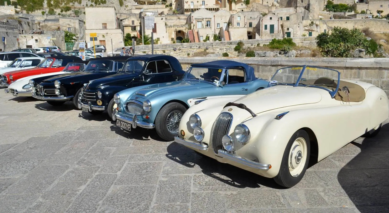 Le auto storiche in Italia sono un patrimonio economico dal valore di 104 miliardi di euro