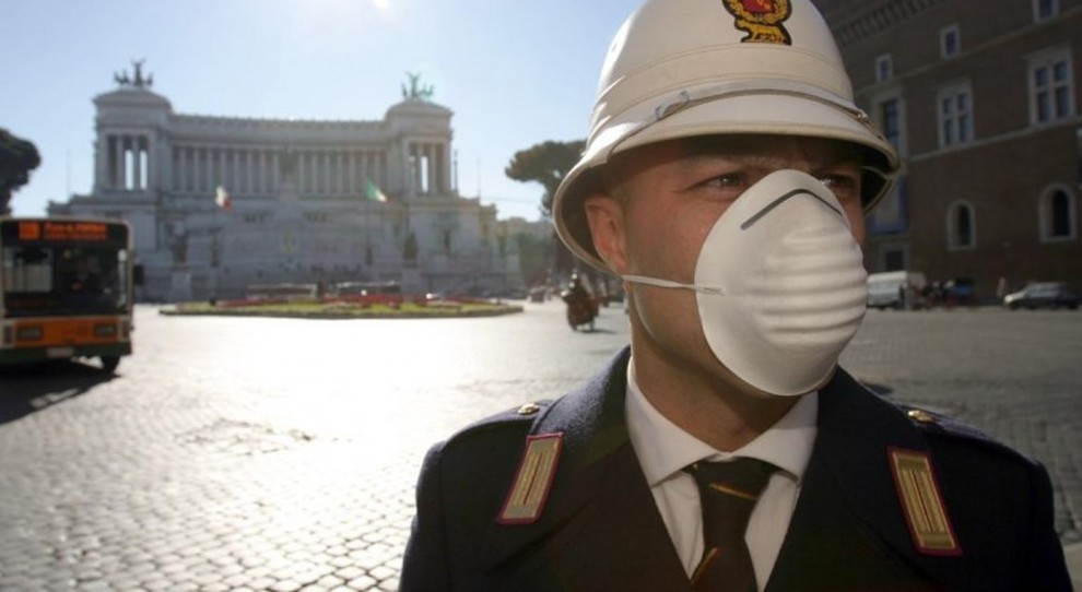Smog, a Roma tornano le domeniche ecologiche, il 19/11 primo blocco del traffico, stop anche ai diesel Euro 6