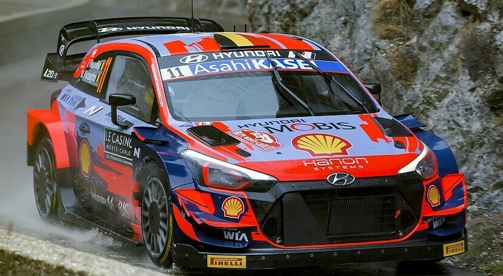 Con la sua Hyundai i20 Coupé Thierry Neuville è andato al primo riposo in testa alla prova del Rally di Croazia