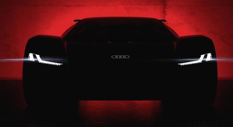 Audi ha scelto Peeble Beach per svelare la sua supercar elettrica. Questo è il teaser per l'anteprima