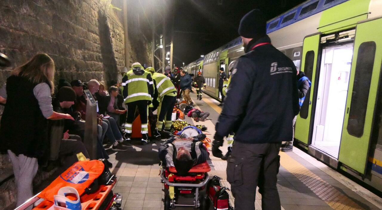 Feriti e ospedali sotto stress per l’incendio sul treno.