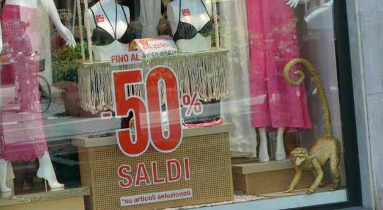 Saldi invernali in Puglia, calendario e consigli per i consumatori la