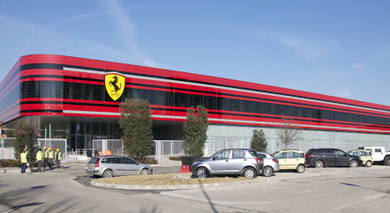 Il nuovo edificio della Gestione Sportiva Ferrari a Maranello
