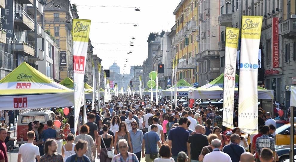 L'affollato Street show di Quattroruote a Milano