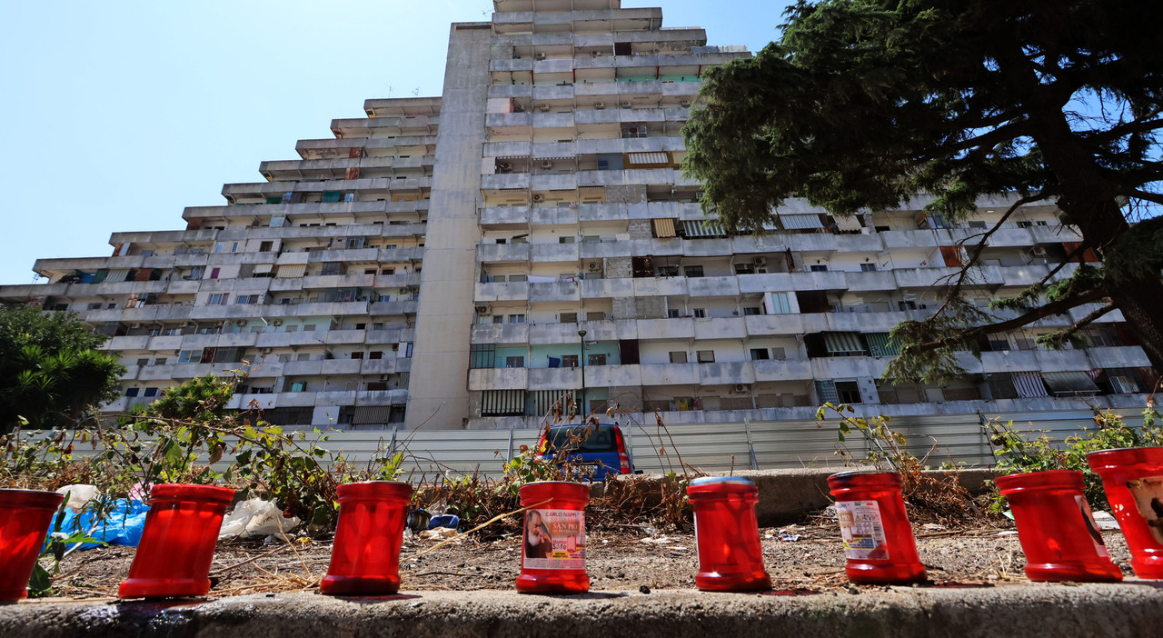 Scampia funerali 