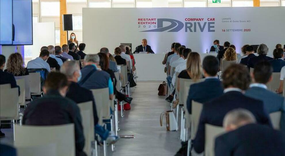 Un momento della conferenza stampa di apertura del Company Car Drive