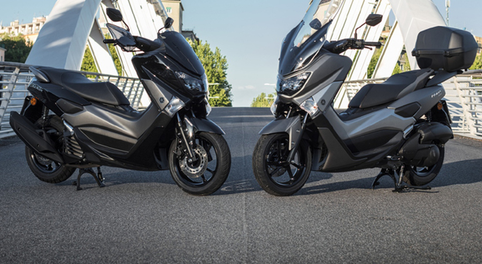 Due modelli di scooter della gamma Yamaha