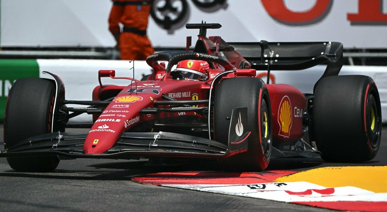 F1, Gp Monaco: Leclerc in pole (seconda consecutiva), prima fila tutta per la Ferrari