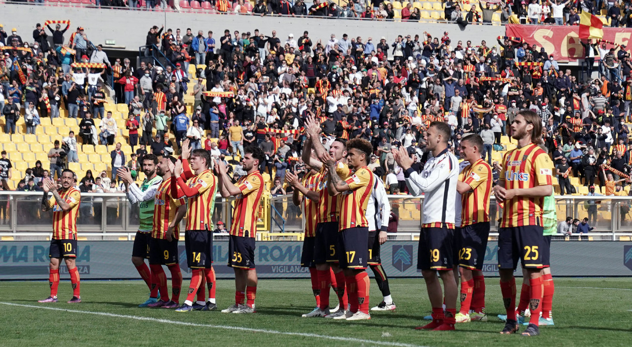 Lecce-Frosinone 1-0, la sblocca subito Piccoli