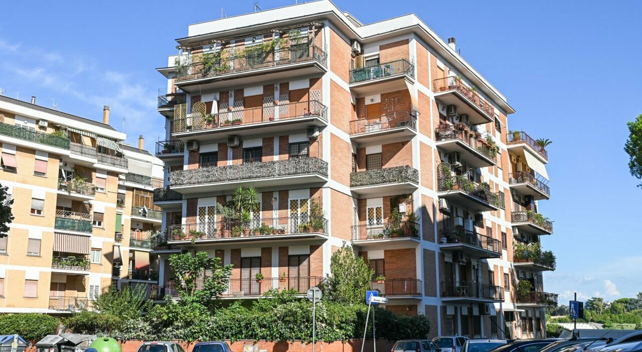 Vicini di casa da incubo, aumentano le denunce. «È stalking condominiale»