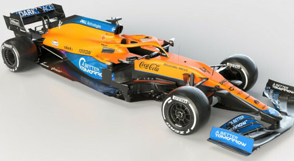 Nella foto, la McLaren MCL35M