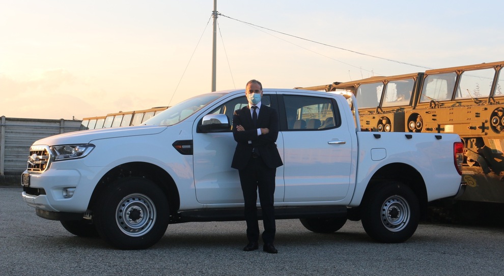 Marco Buraglio, responsabile della divisione veicoli commerciali di Ford Italia con il Ranger