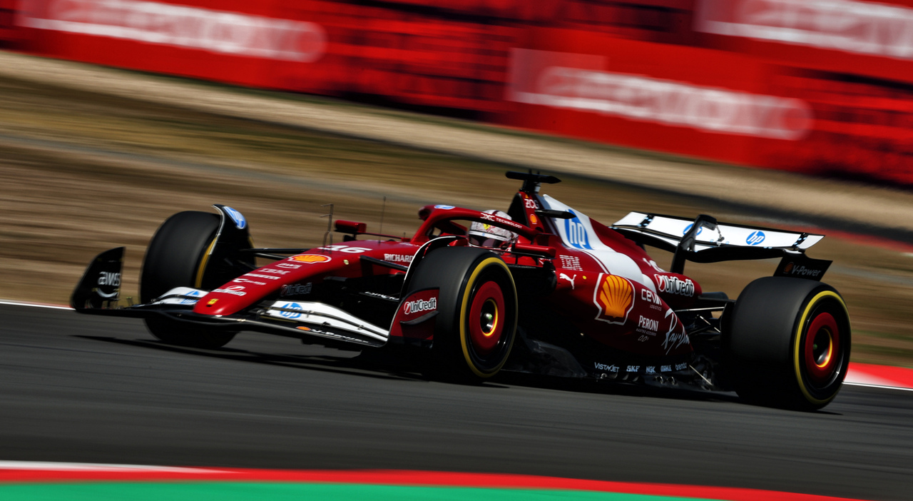 GP di Shanghai, libere: Norris comanda, la Ferrari comincia bene con Leclerc secondo e Hamilton quarto