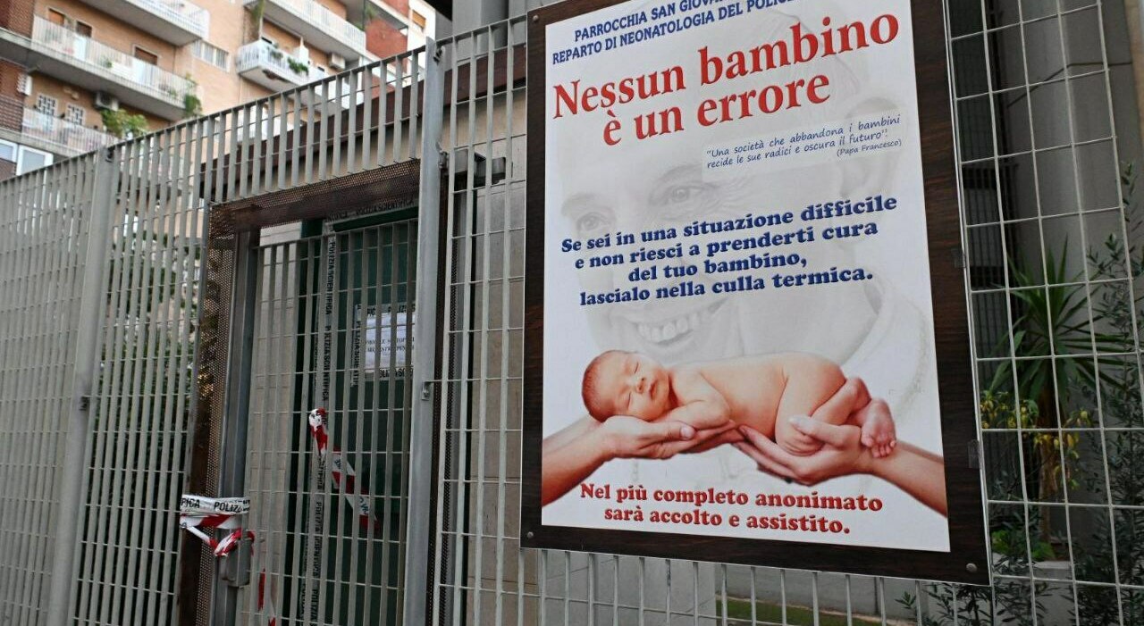 Neonato morto, indagato il parroco e il tecnico della culla