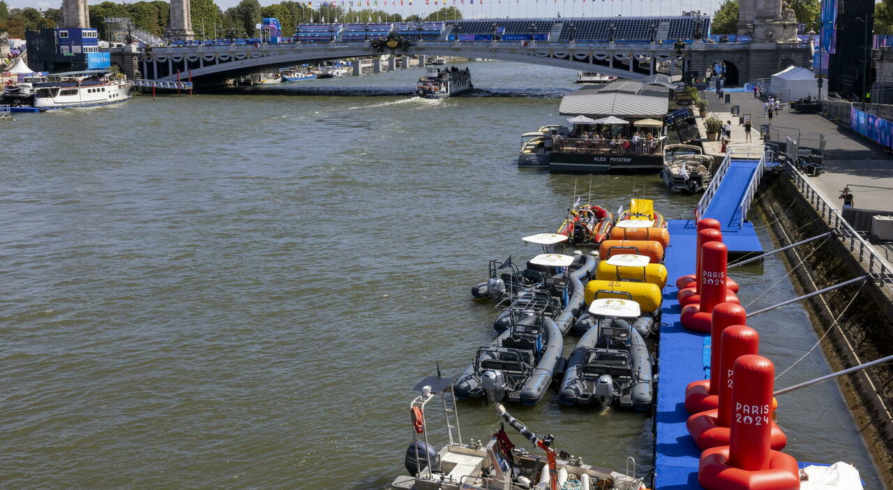 Olympic Triathlon Training in the Seine Canceled Due to Pollution