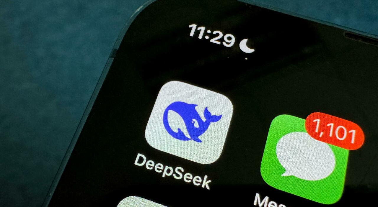 DeepSeek, la nuova IA cinese (più economica) fa tremare Wall Street: cos