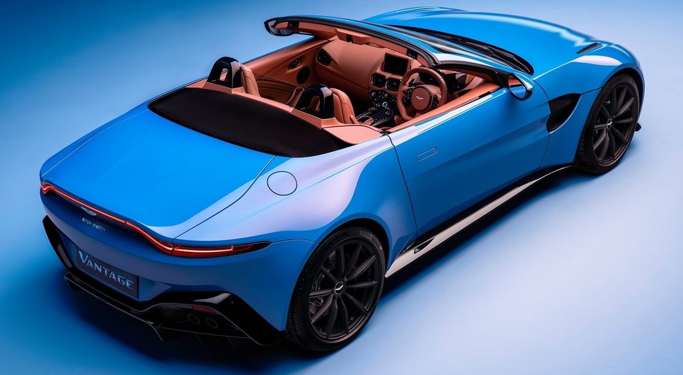 La nuova Aston Martin Vantage Roadster
