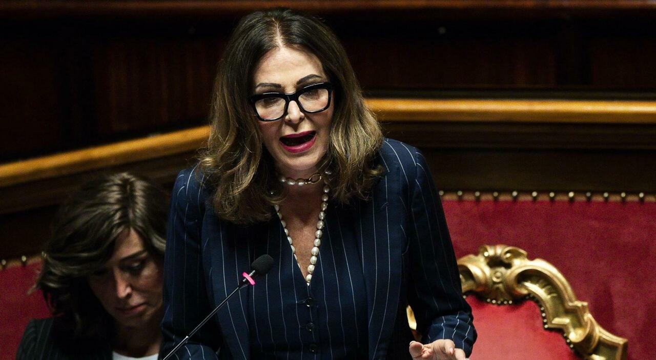 Daniela Santanchè, ministro a processo a Milano per falso in bilancio. La decisione sul caso Visibilia