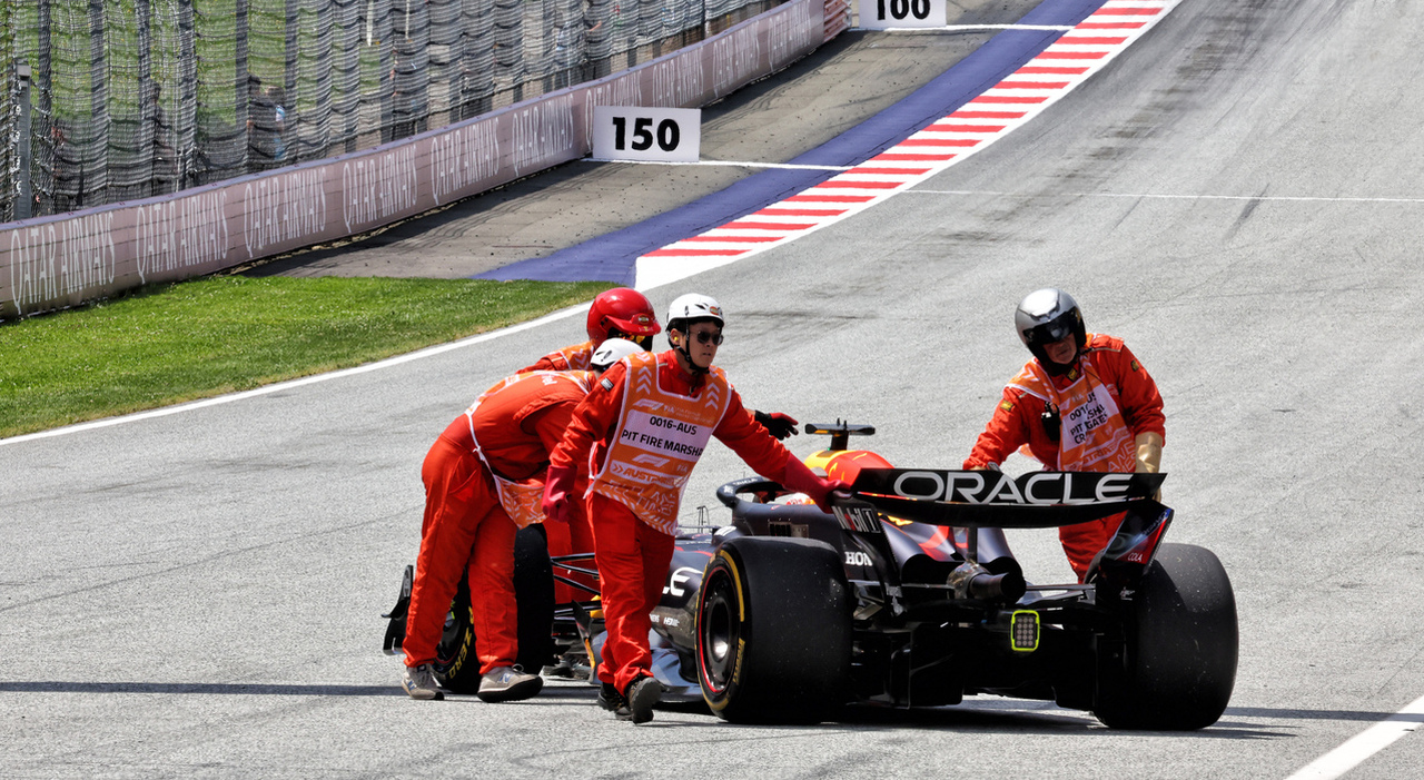 GP Austria, prove libere: la Red Bull di Verstappen si blocca, ma quando riparte è la più veloce