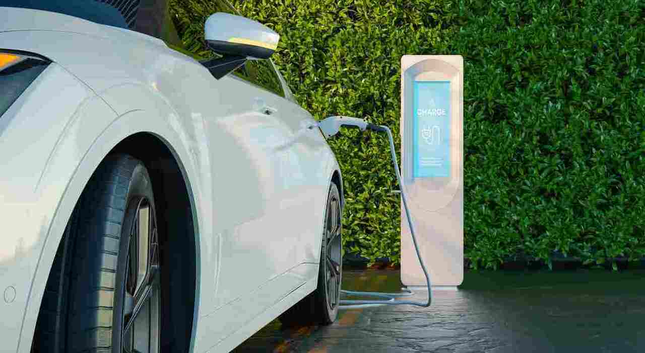 fondi Pnrr per le colonnine elettriche