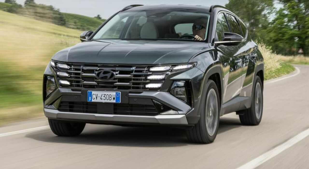 Hyundai, dalla Kona alla Santa Fe passando per Tucson. L'ibrido diventa per tutti