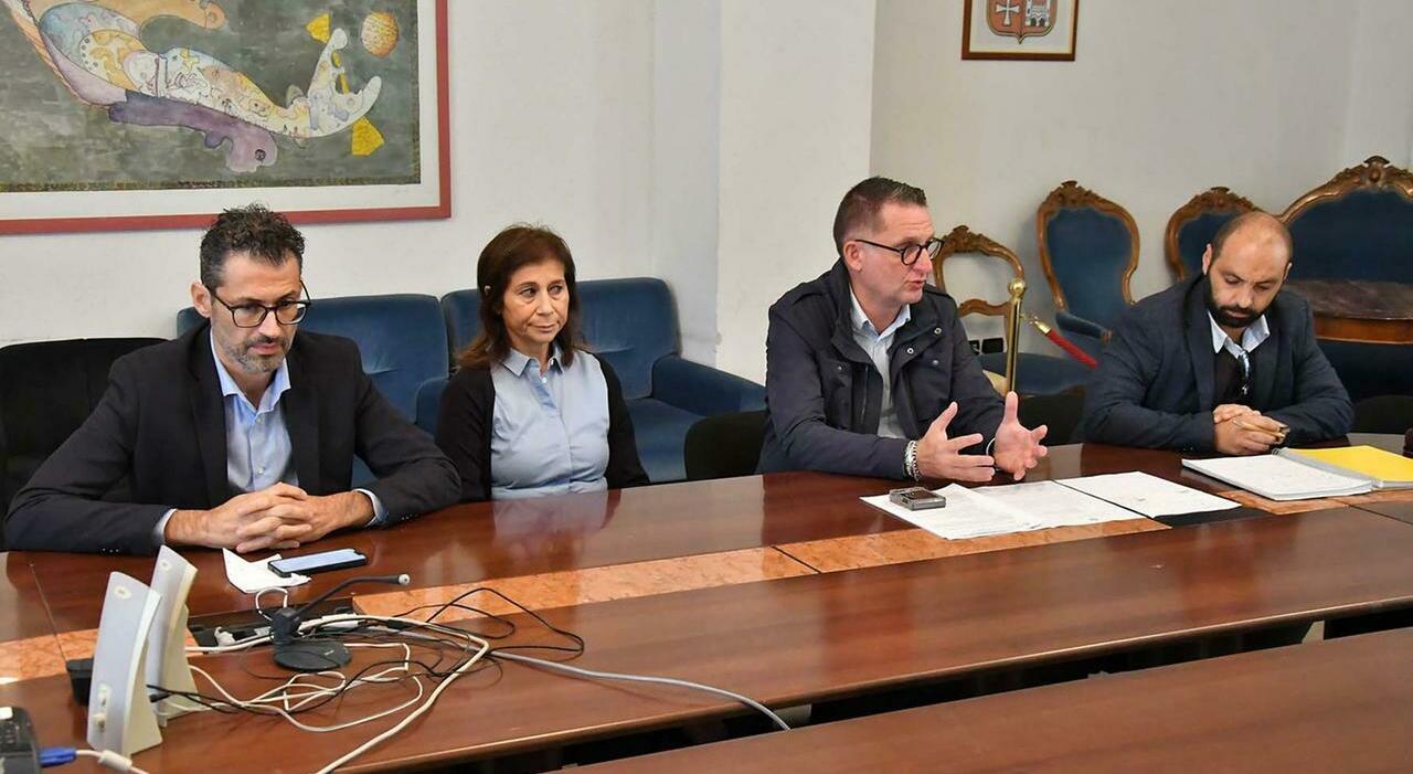 Un vincolo sul ponte Ancaranese: «A rischio undici milioni di euro». Il dibattito in Provincia