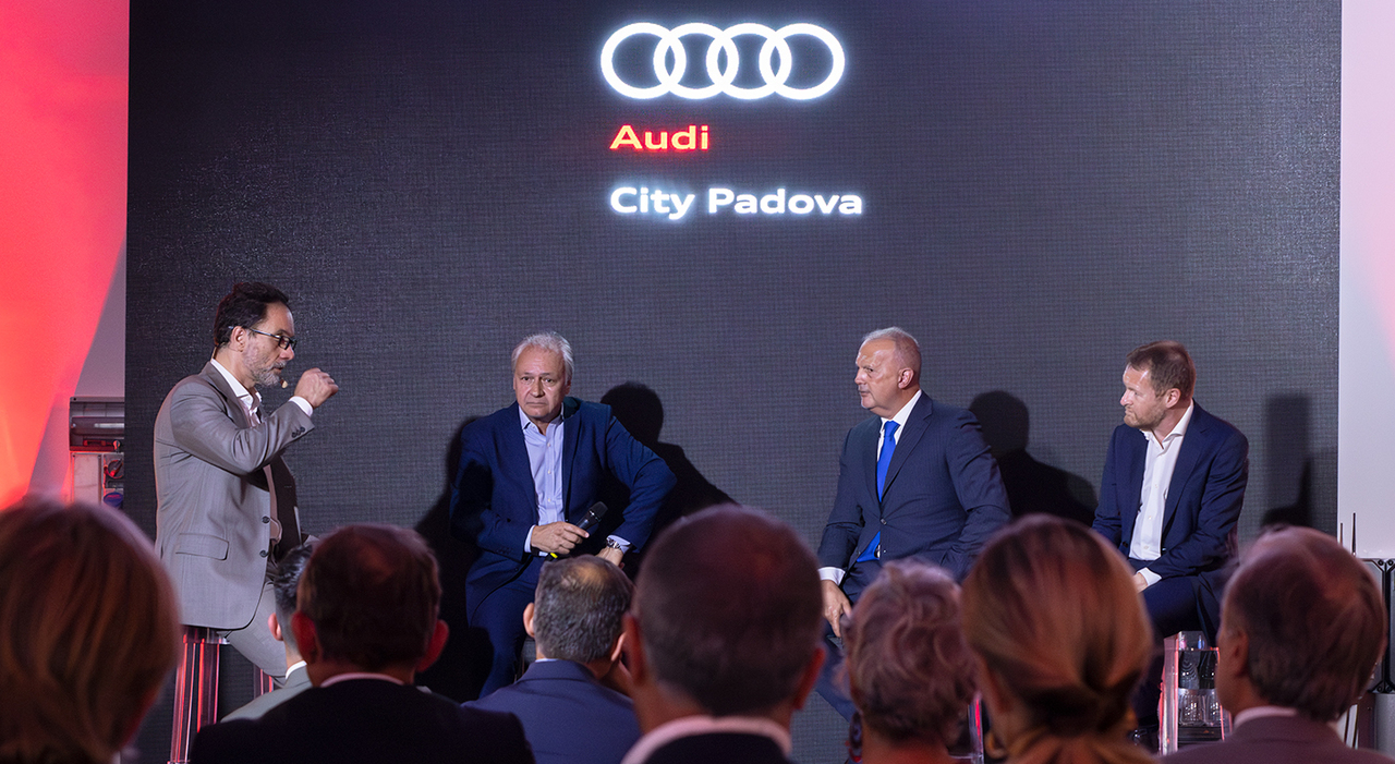Audi-city, da sinistra Alessio Jacona, Roberto Scarabel, Fabrizio Longo e Luca Montagner