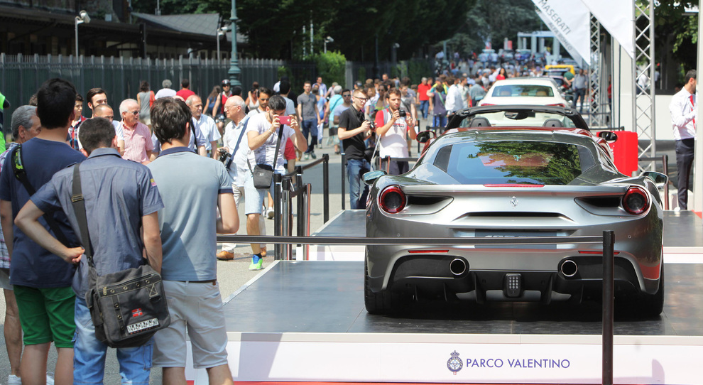 Un'immagine della scorsa edizione del Salone dell'auto di Torino Parco valentino
