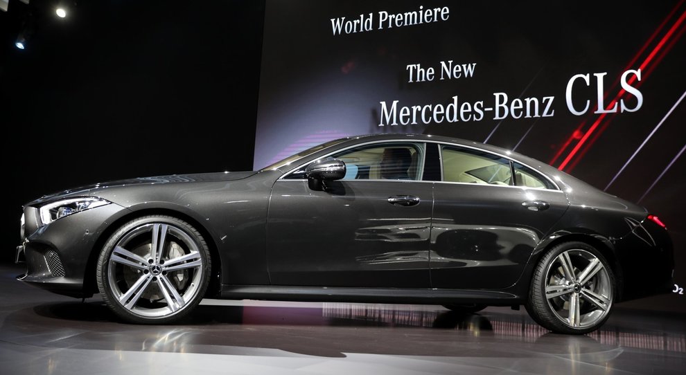 La Mercedes CLS sotto i riflettori del Los Angeles Auto Show