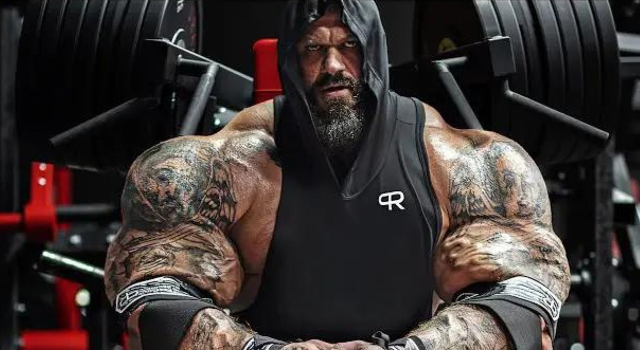 Tragedy in the Bodybuilding World Illia Golem Dies at 36