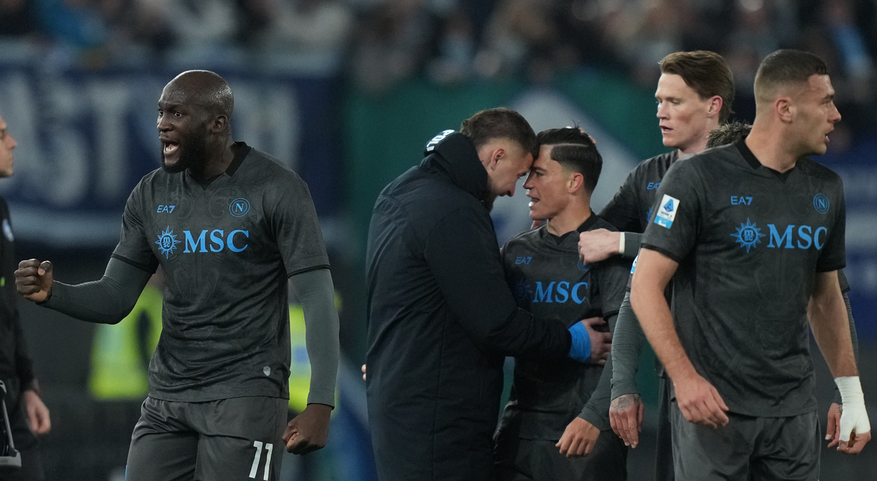 Lazio Napoli 2 2: Dia spezza i sogni di Conte nella notte di Raspadori