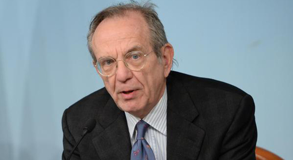 Il ministro per l’Economia, Pier Carlo Padoan