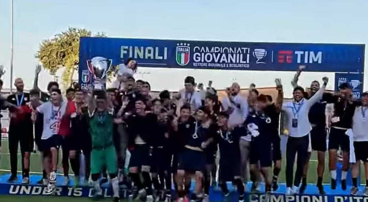 16-Year-Old Sewani Kerketta's Last-Minute Goal Secures National Championship