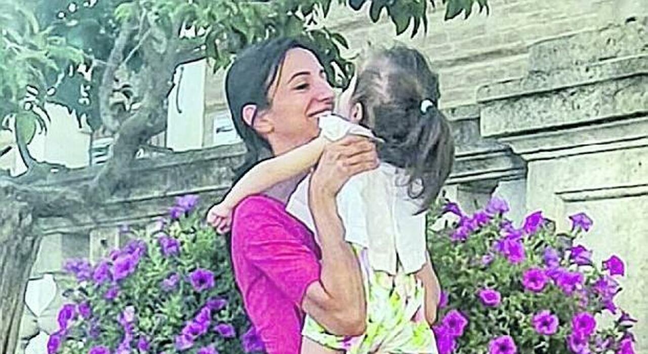 Teramo, bimba di 6 anni con malattia rara non può andare a scuola: manca l'infermiere. La mamma di Silvia: «Negato un diritto»