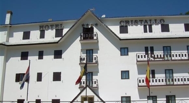Hotel Cristallo in vendita, il Terminillo perde un altro simbolo: da Gasmann agli sportivi, la storia dell'albergo