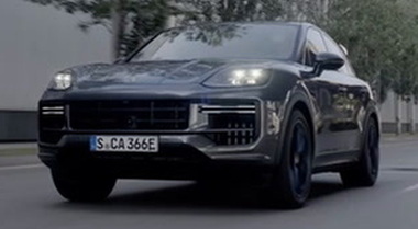 Porsche svela la Cayenne più potente di sempre: ecco la Turbo E-Hybrid da 739 cv
