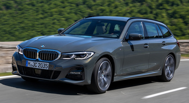 Nuova BMW Serie 3 Touring, più spazio alla sportività