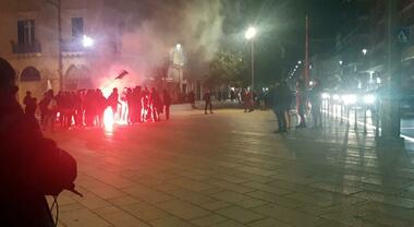 Lecce, scontro tra antifascisti e militanti di destra: in piazza ...