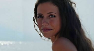 Parthenope, il trailer del film di Paolo Sorrentino: «Amori ...