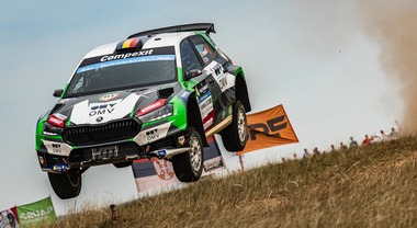 ERC Rally di Ungheria: Tempestini apre la stagione tra numerosi colpi di scena