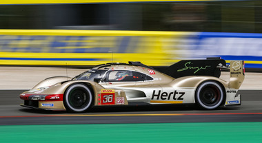 Porsche 963 del team Hertz Jota, autonoleggio da corsa alla 24 Ore di Le Mans