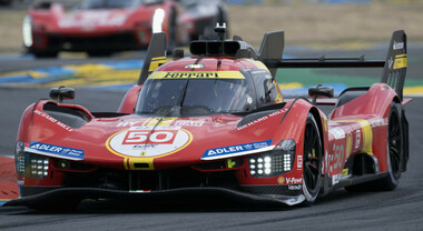 24h Le Mans, rosso Fuoco nella hyperpole. Due Ferrari 499P in prima fila sabato al via dell'edizione del centenario