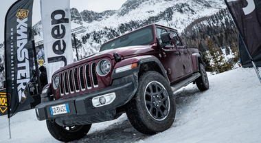 Jeep si “arrampica” al Sestriere per i 105X Masters. Questo weekend tra test drive e intrattenimento per tutti