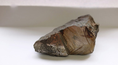Esposto nel Museo di Scienze Naturali per 150 anni, oggi la scoperta: «Non è un meteorite»