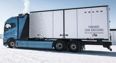 Volvo Trucks prova i camion elettrici alimentati ad idrogeno su strade pubbliche svedesi