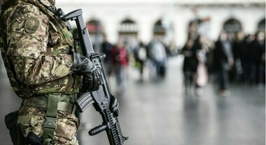 Ufficiale dell'Esercito si toglie la vita. «Stressato per via del pendolarismo»: è il 25esimo suicidio tra le forze armate nel 2024